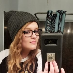 Meet your Posher, Victoria